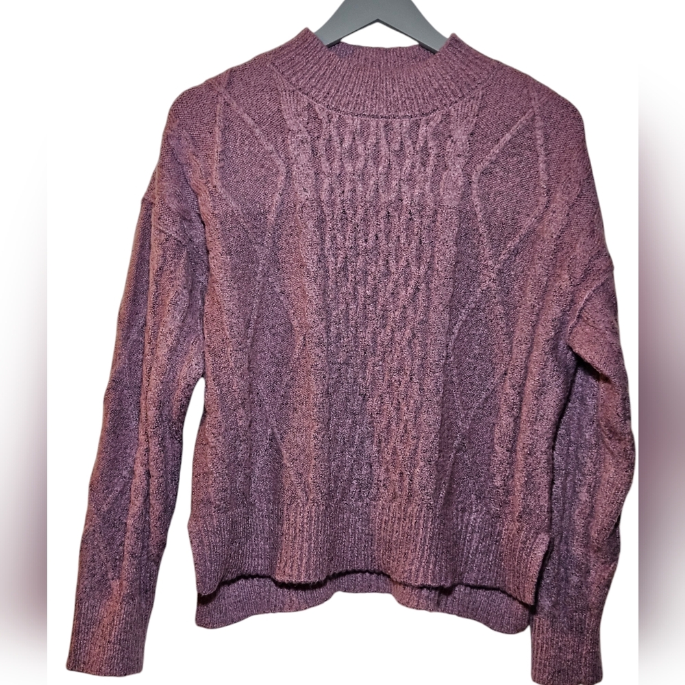 Love Ellie Sweater Size M